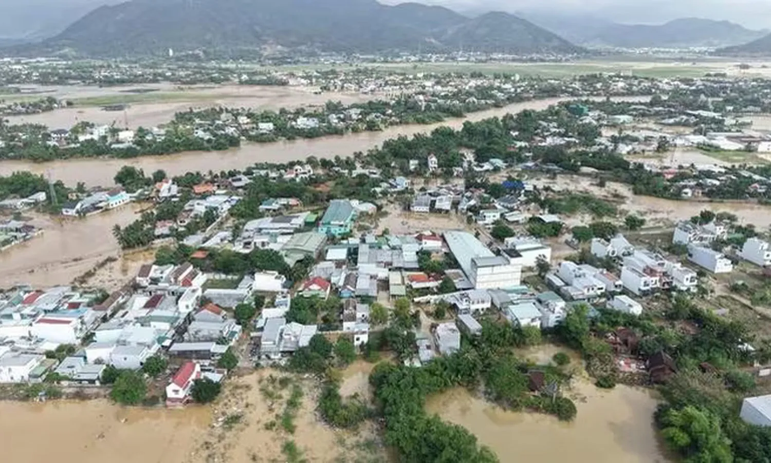 Đề xuất dự án thoát lũ hơn 1.900 tỉ đồng cho phía tây Nha Trang