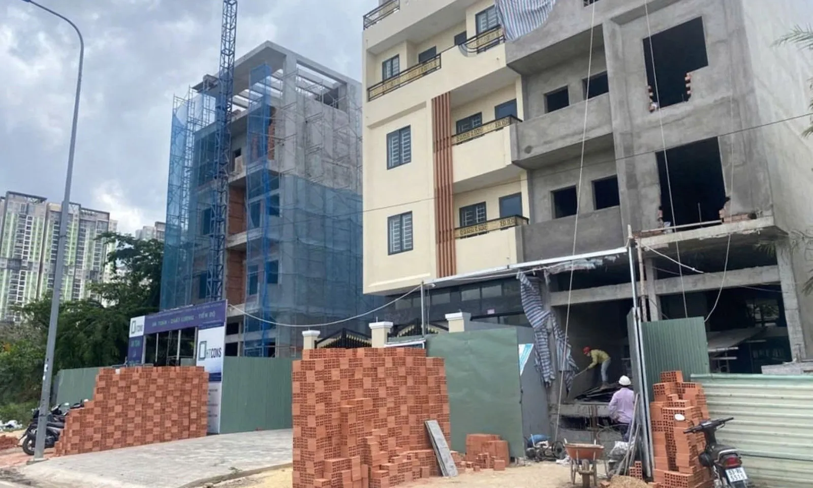 Từ 2026: Xây nhà dưới 7 tầng không cần giấy phép, chuyển đất vườn sang đất ở chỉ nộp 30%