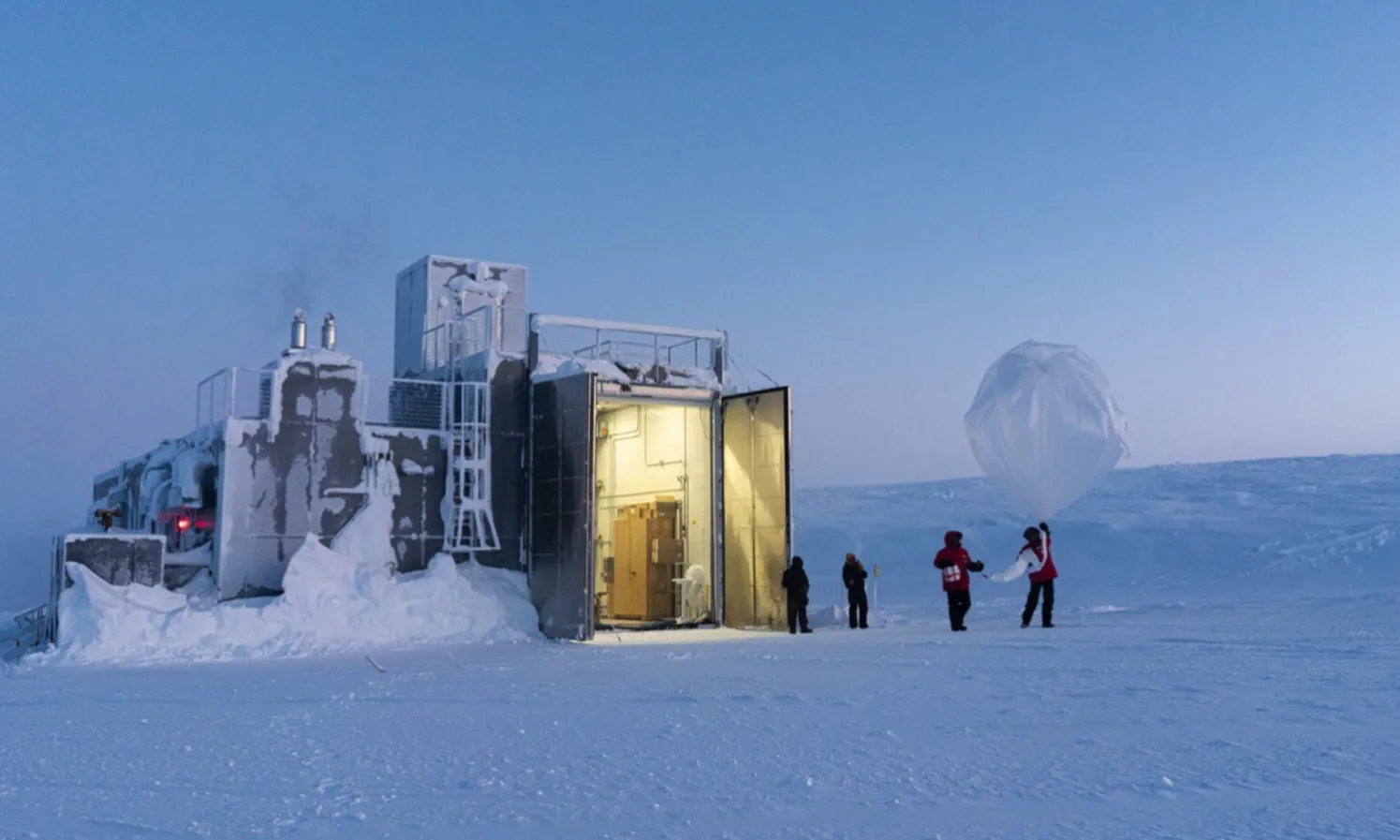 Lỗ thủng tầng ozone nhỏ lại, tín hiệu tích cực cho “lá chắn” Trái Đất