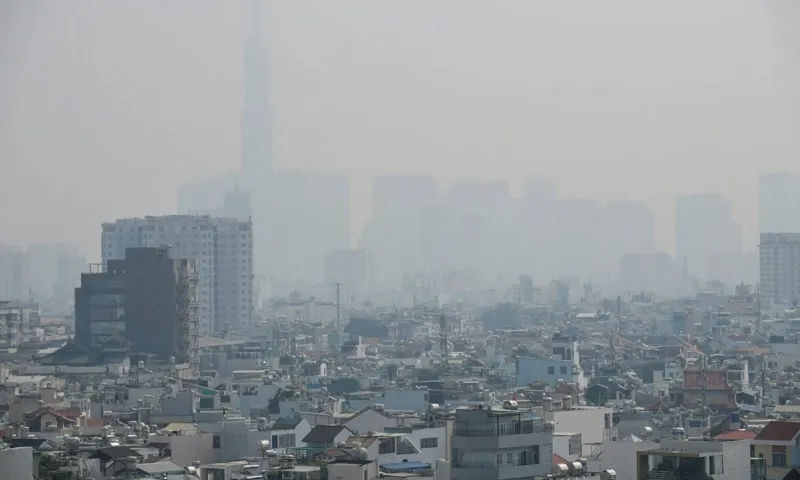 Điểm tin sáng 17/12: TPHCM đề xuất lắp 157 điểm quan trắc chất lượng không khí