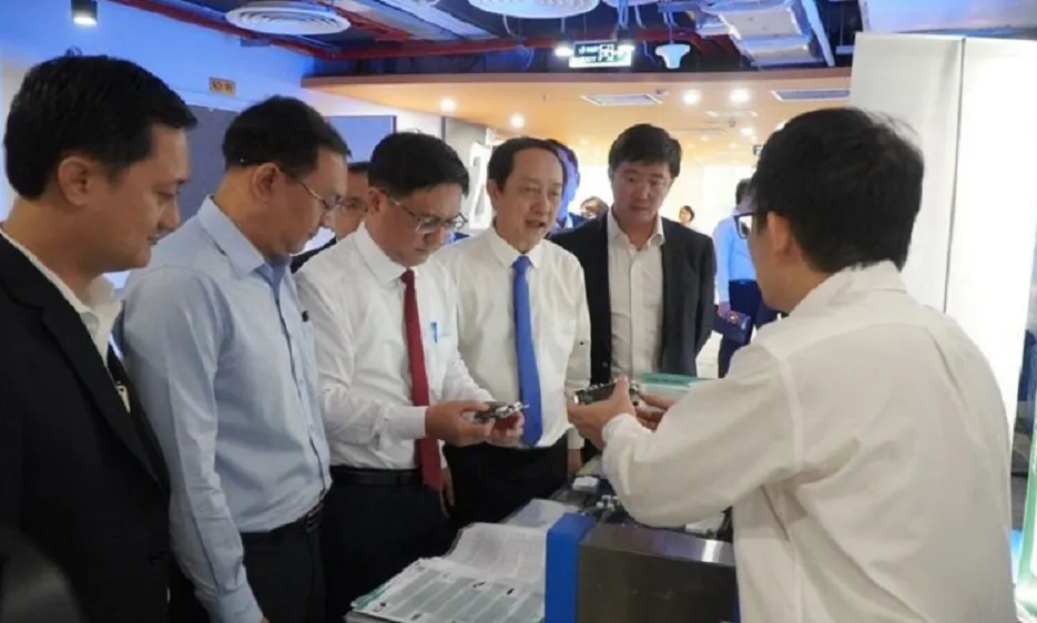 Đào tạo 100.000 kỹ sư bán dẫn cho ngành bán dẫn Việt Nam