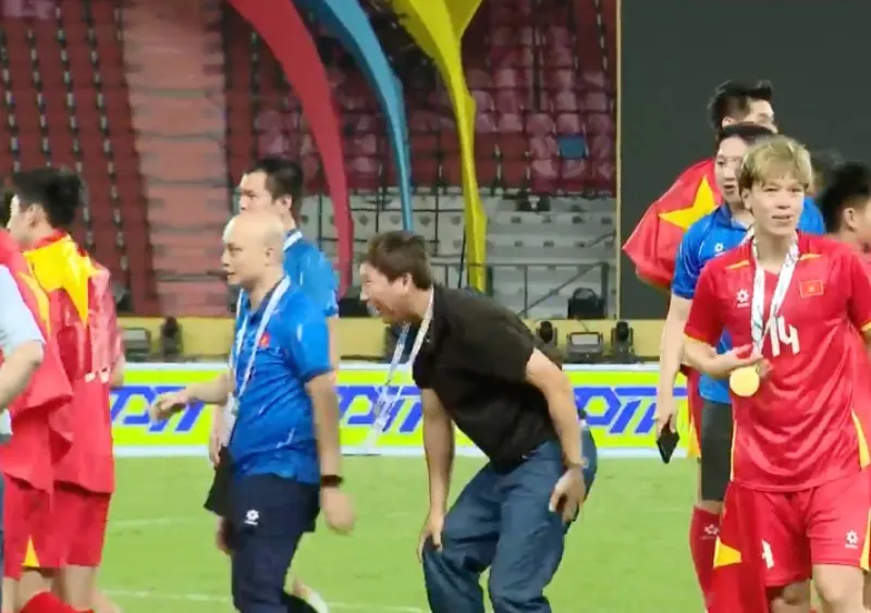 u22-viet-nam-kim-sang-sik