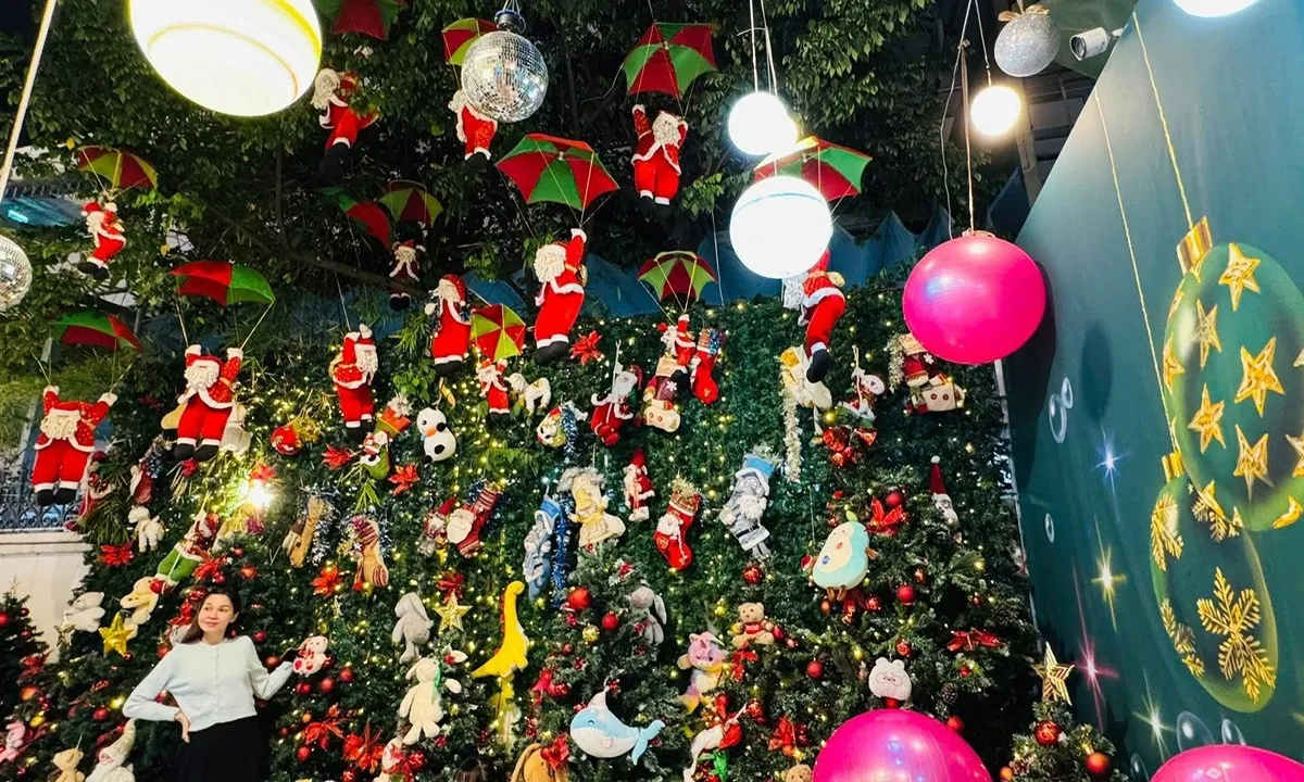 Rộn ràng không khí Giáng sinh tại các xóm đạo