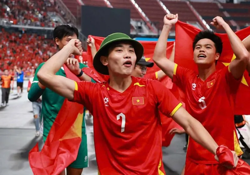 dinh-bac-qua-bong-vang