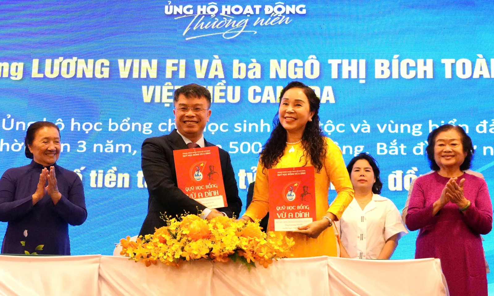 Quỹ Học bổng Vừ A Dính tiếp tục triển khai dự án hỗ trợ nữ sinh dân tộc thiểu số