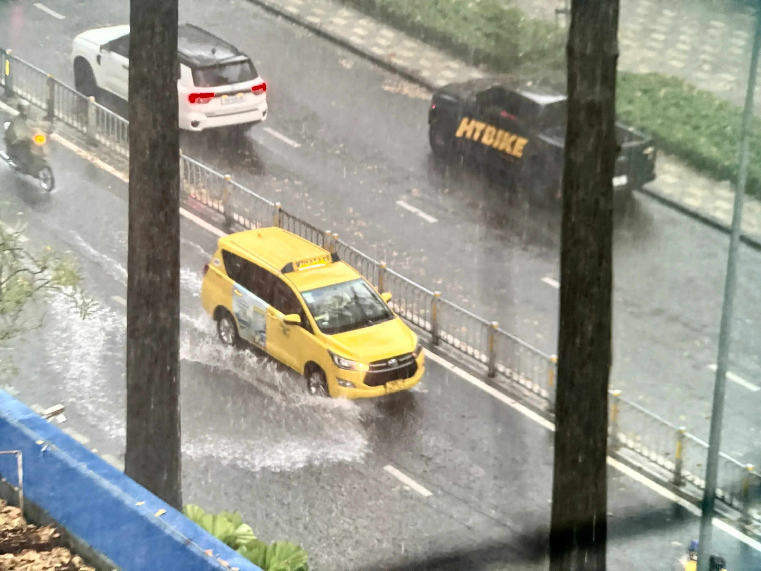 z7360977379956_a2c99e17c31f23bd1188721c6f65d0f4