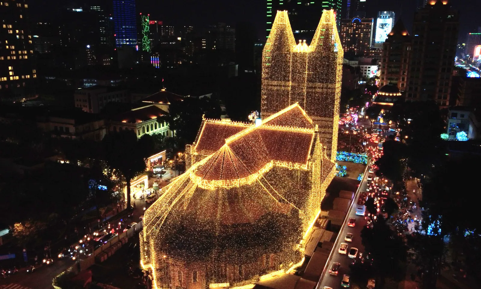 Noel ấm áp giữa lòng TPHCM