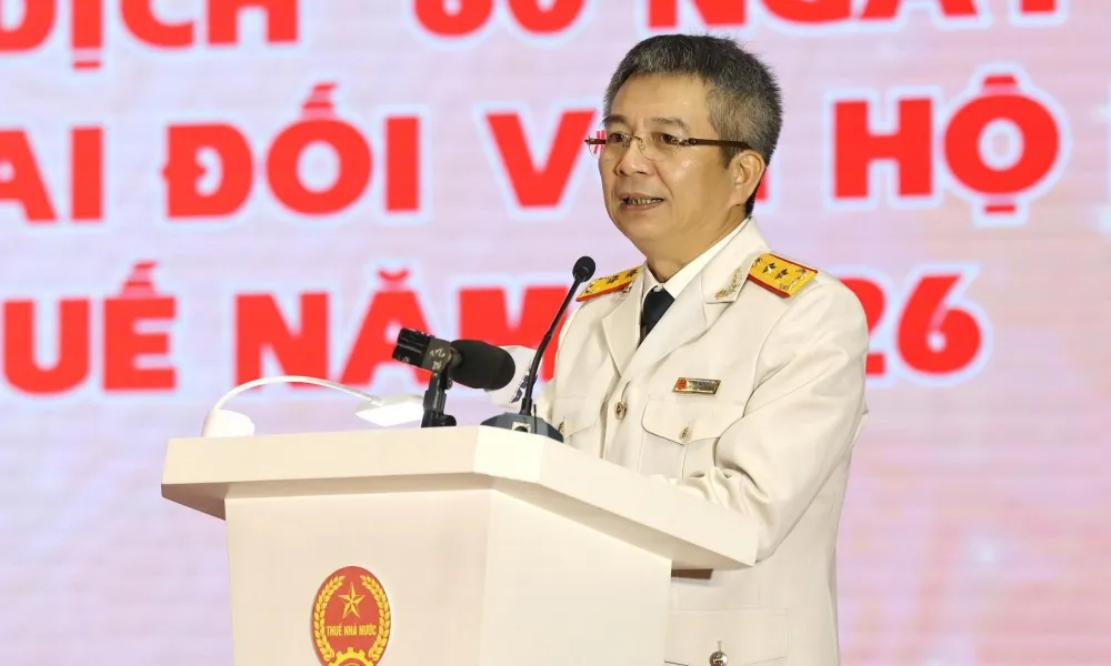 Thu ngân sách thuế lần đầu vượt 2 triệu tỷ đồng