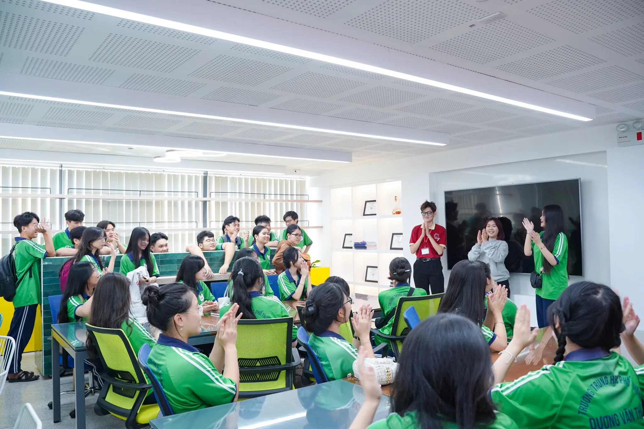 585078847_1339788461270268_4707322358104583354_n