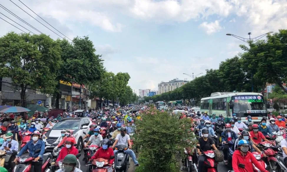 Thiết kế làn sóng xanh giải cứu đường Trường Chinh