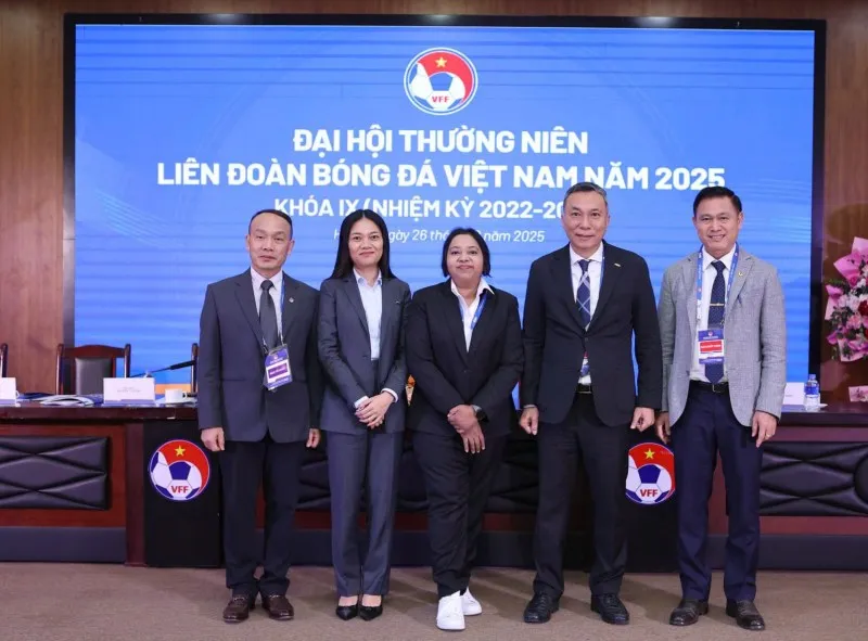 bong-da-viet-nam-2025