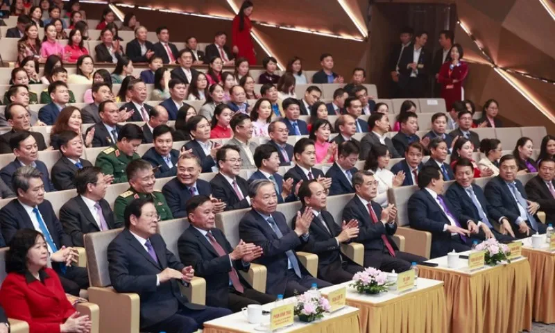 z7365287117782d6de22cd999991afce83838e66322ee2-1766672367076829697769