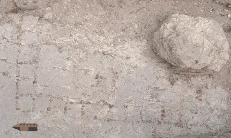 Phát hiện bàn cờ khảm cổ đại độc nhất vô nhị tại thành phố Maya ở Guatemala