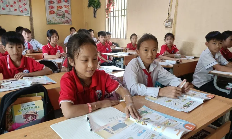 Thống nhất một bộ sách giáo khoa từ năm học 2026–2027