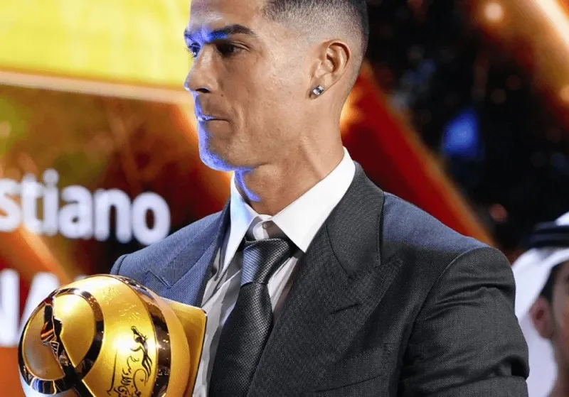 globe-soccer-awards-ronaldo