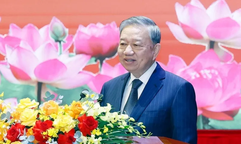 Tổng Bí Thư Tô Lâm yêu cầu đổi mới đào tạo cán bộ gắn thực tiễn