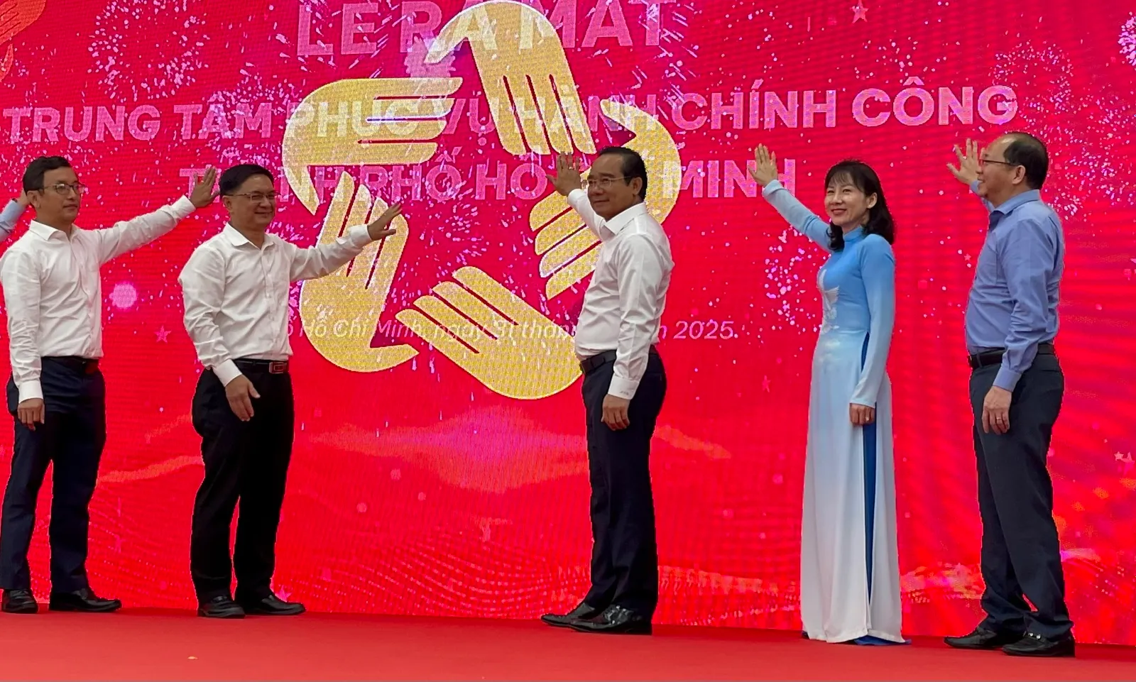 TPHCM: Lấy sự hài lòng làm tiêu chí đánh giá chất lượng hoạt động của bộ máy chính quyền các cấp