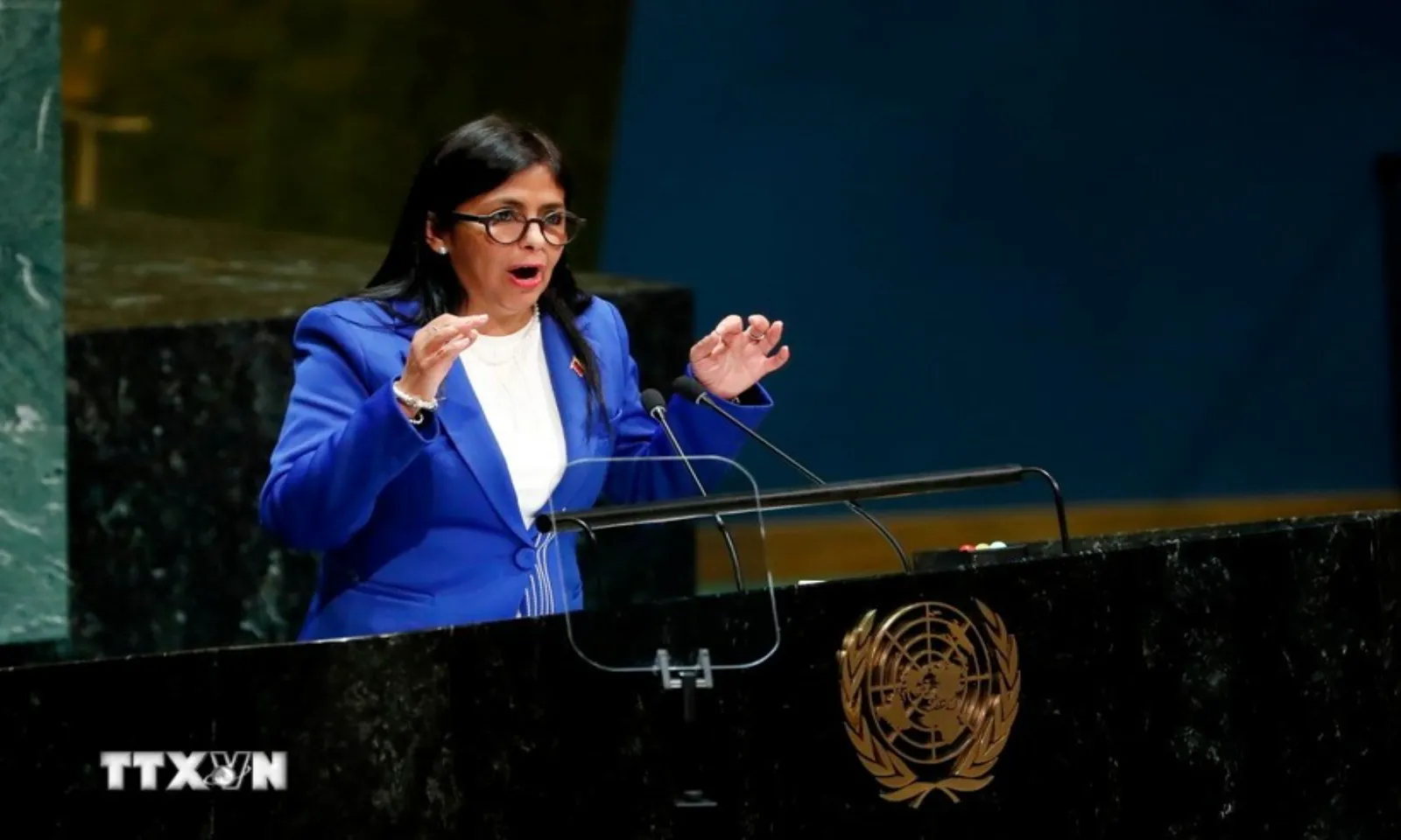 Phó Tổng thống Delcy Rodríguez làm Tổng thống lâm thời Venezuela 