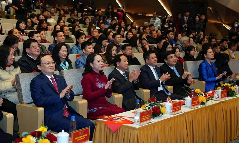 “Với Đảng vẹn toàn niềm tin yêu”: Bản hòa ca nghệ thuật