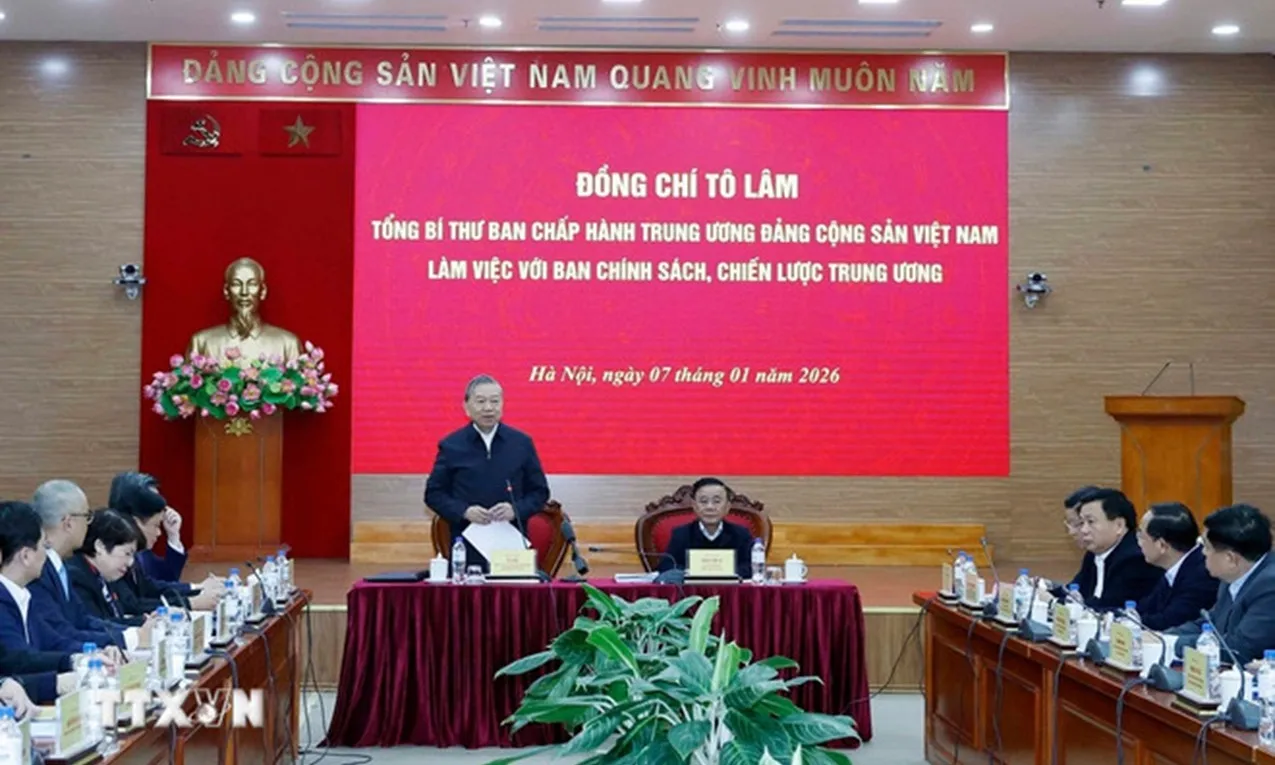 Tổng Bí thư Tô Lâm: Chuyển đổi mô hình phát triển dựa trên khoa học, công nghệ