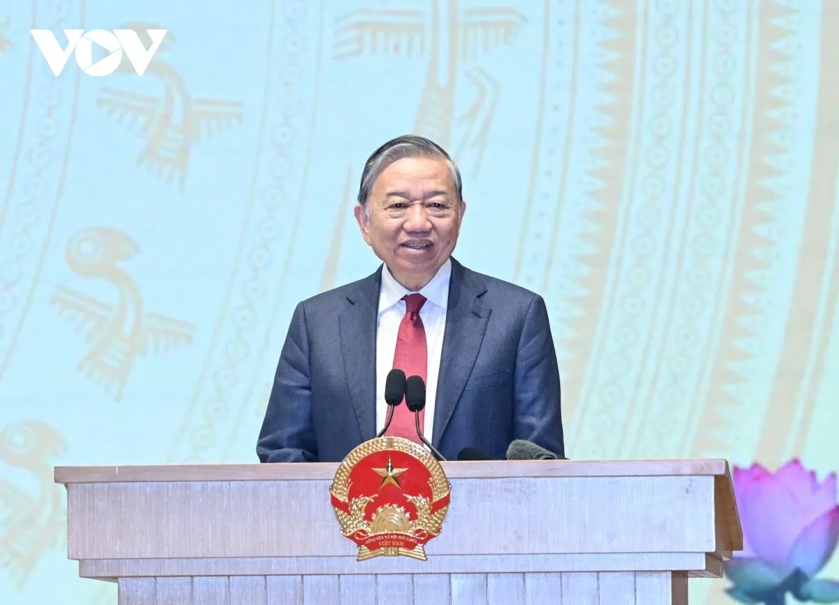 Tong bi thu to lam phat bieu