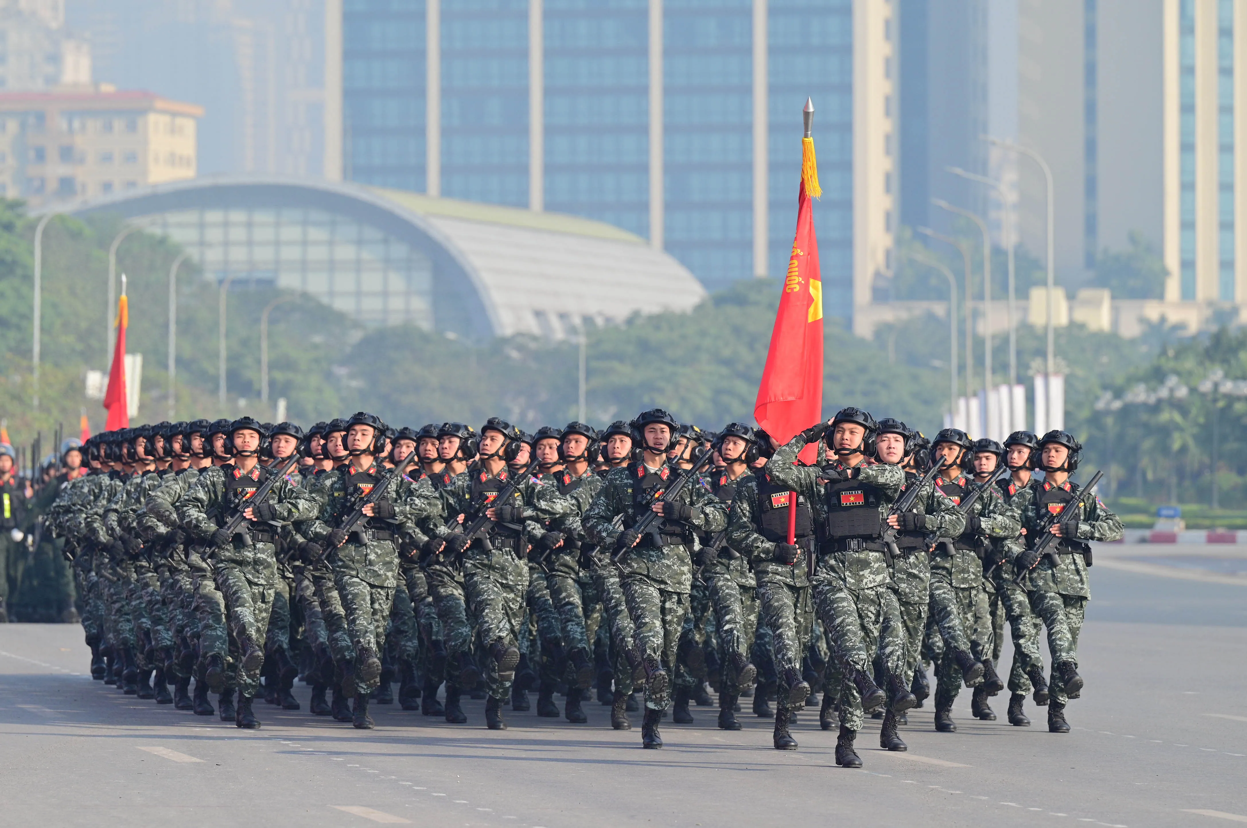 tong duyet dai hoi dang 2