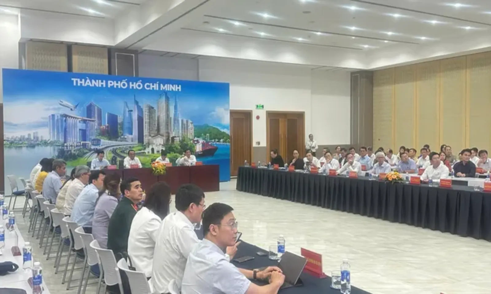 KCX - KCN TPHCM tăng tốc chuyển đổi xanh, số hướng tới phát triển bền vững – Hình 1