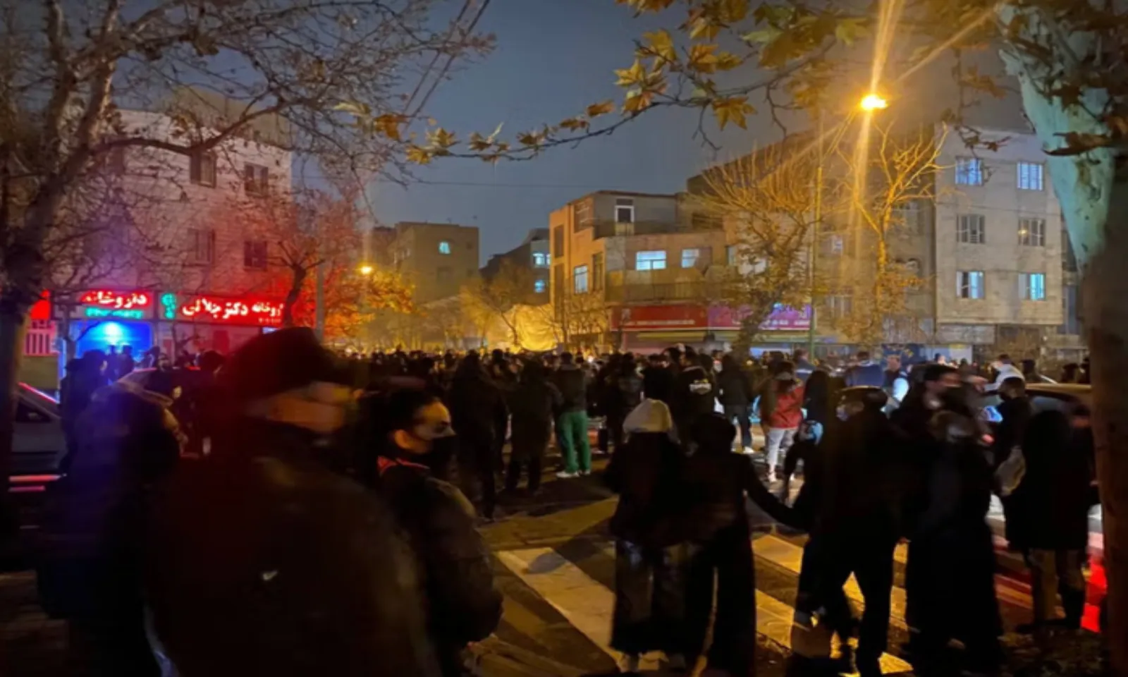 Đại giáo chủ Iran cảnh báo cứng rắn về biểu tình