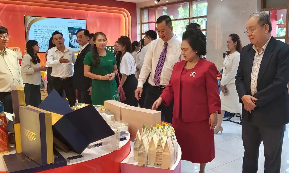 Doanh nghiệp thành phố tăng tốc khai thác thị trường Tết