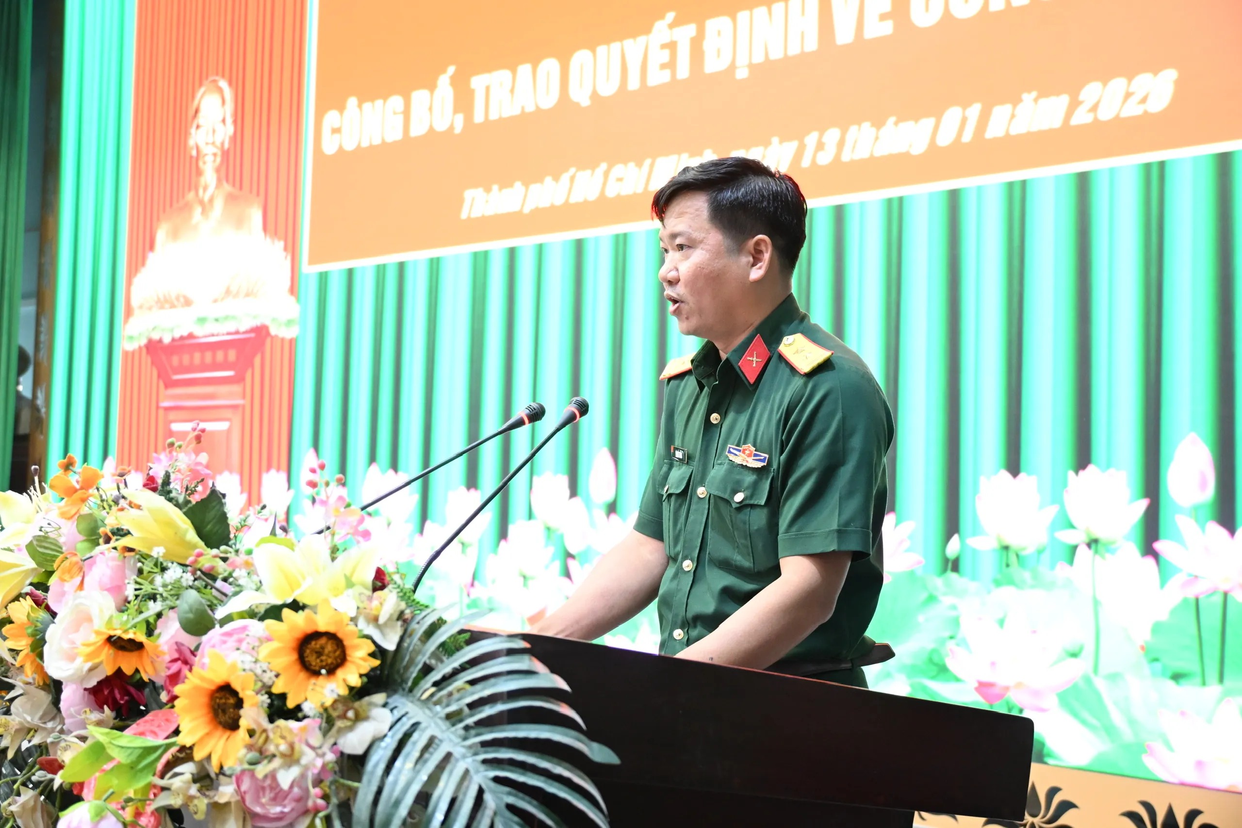 z7425744425528_6a75fdbdeeb5448a8364f9467f332760