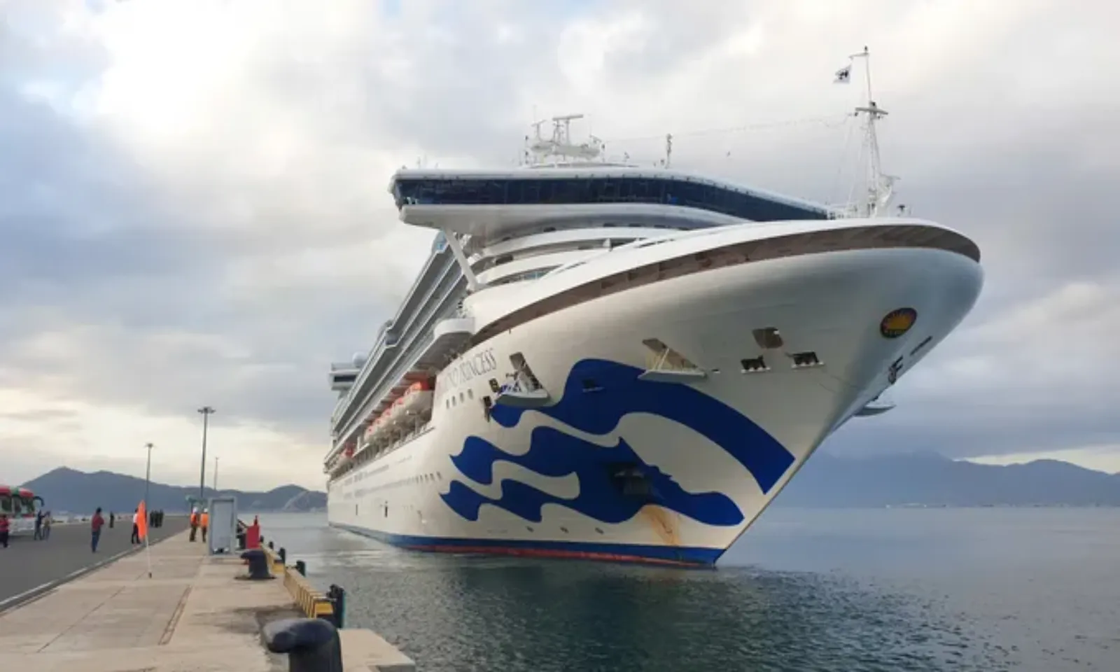 Khánh Hòa đón hơn 2.600 du khách tàu biển Diamond Princess – Hình 1