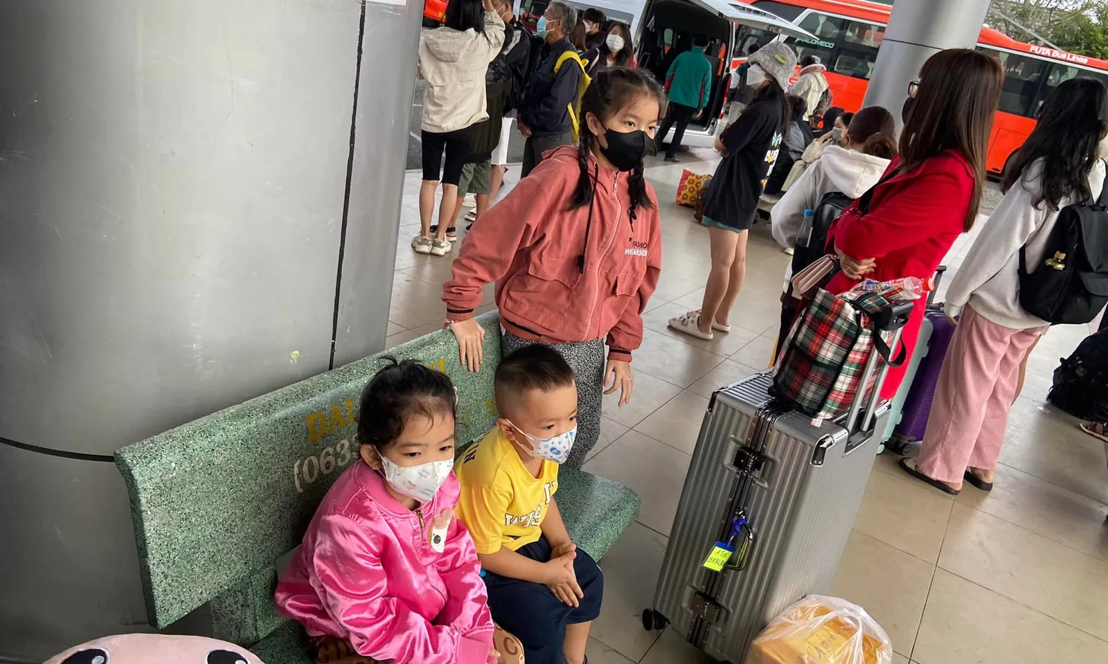 TPHCM: Một nhà xe bị phạt do tăng giá vé Tết sai quy định