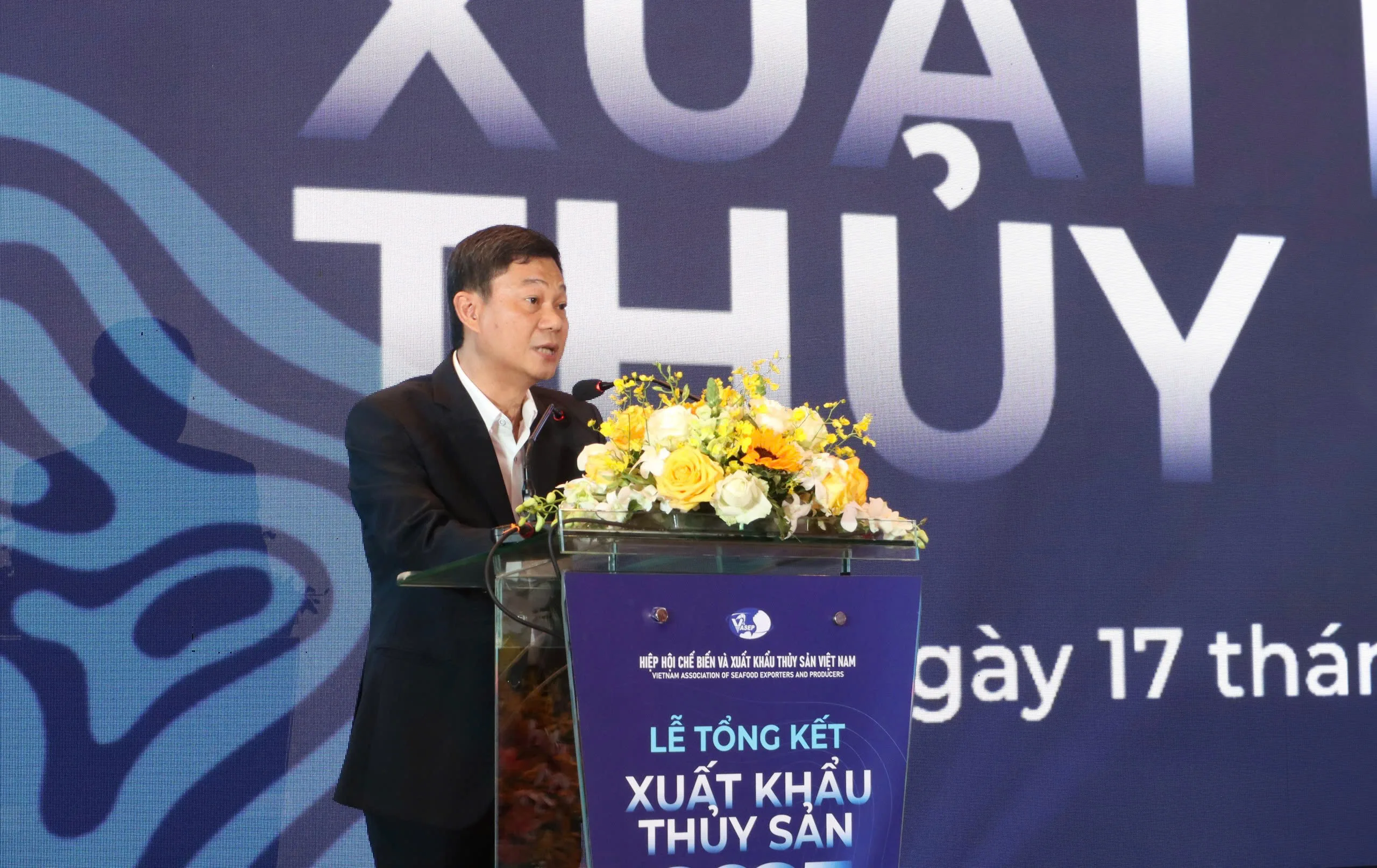 2aa501c62271ad2ff460