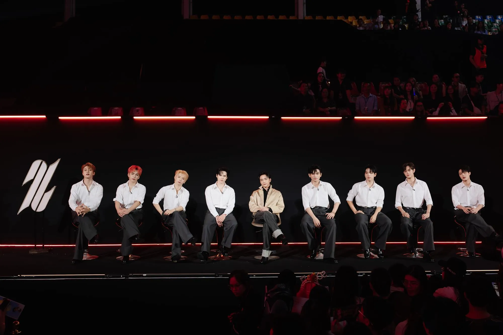 Top 8 Tân binh thăng cấp cùng NSX Toàn năng SOOBIN trước giây phút công bố kết quả đội hình debut