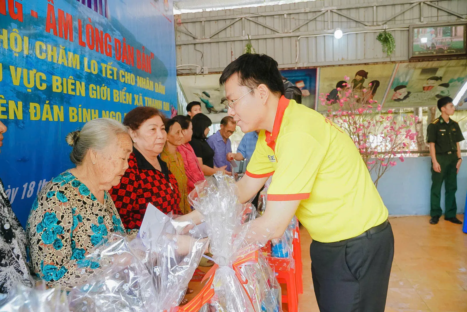 z7443363750237_771830ce86986e0fcac22d88ee203b6f