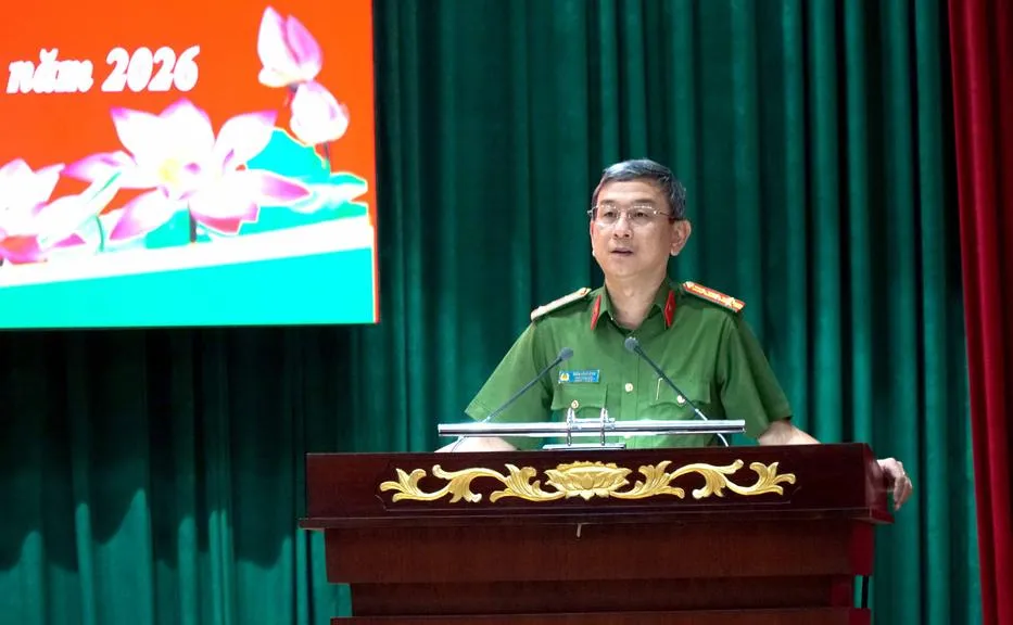 TPHCM tăng cảnh báo “bắt cóc online”, siết phòng chống ma túy học đường