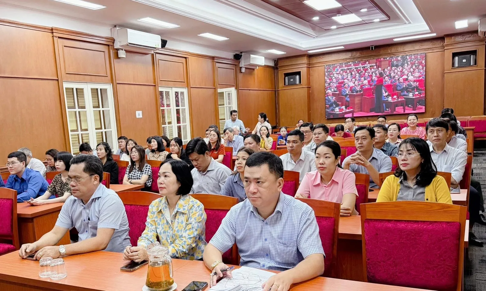 Cán bộ, nhân dân phường Sài Gòn hướng về Đại hội XIV của Đảng