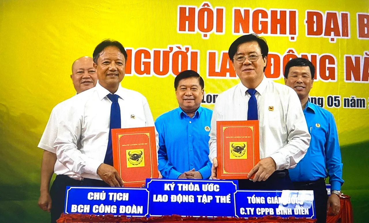 10f2deb50efa80a4d9eb