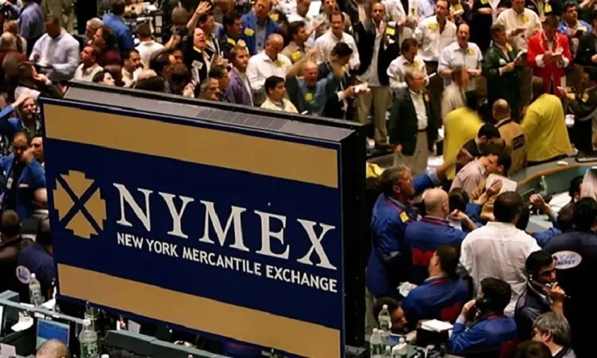 Thị trường tài chính khởi sắc sau khi ông Trump rút lại đe dọa thuế quan với EU