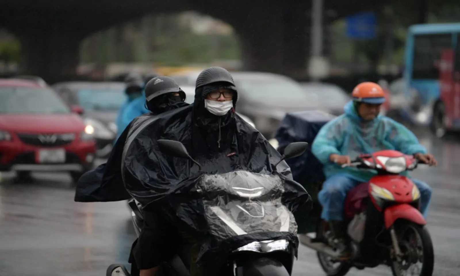 Thời tiết hôm nay 251 Bắc Bộ mưa phùn rét đậm, Nam Bộ nắng nóng – Hình 1