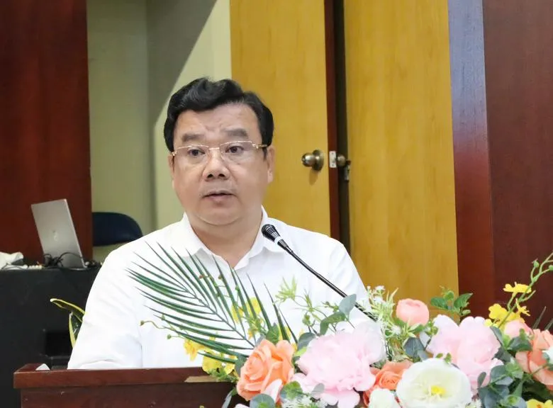 ong-nguyen-tran-phu-bi-thu-dang-uy-phuong-tan-son-nhi-anh-n-b_20260126115752