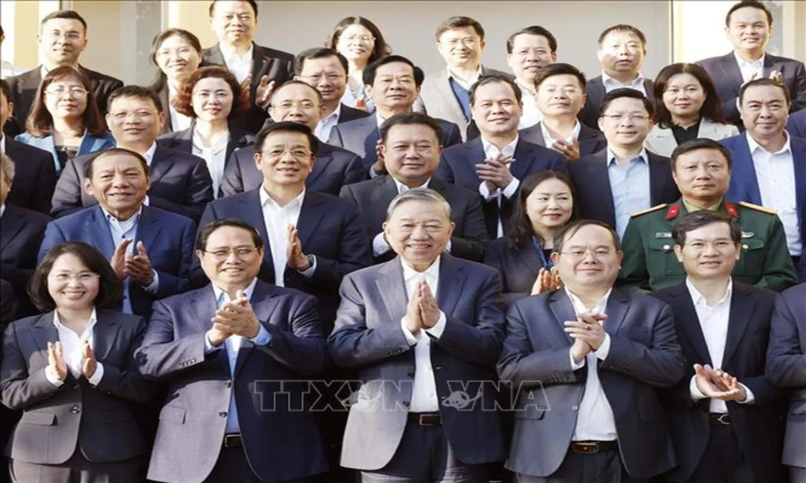 Quảng Ninh Hình mẫu phát triển xanh, hiện đại – Hình 3