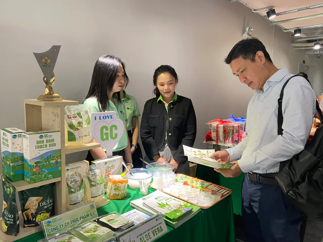 b574e3e9ab8625d87c97