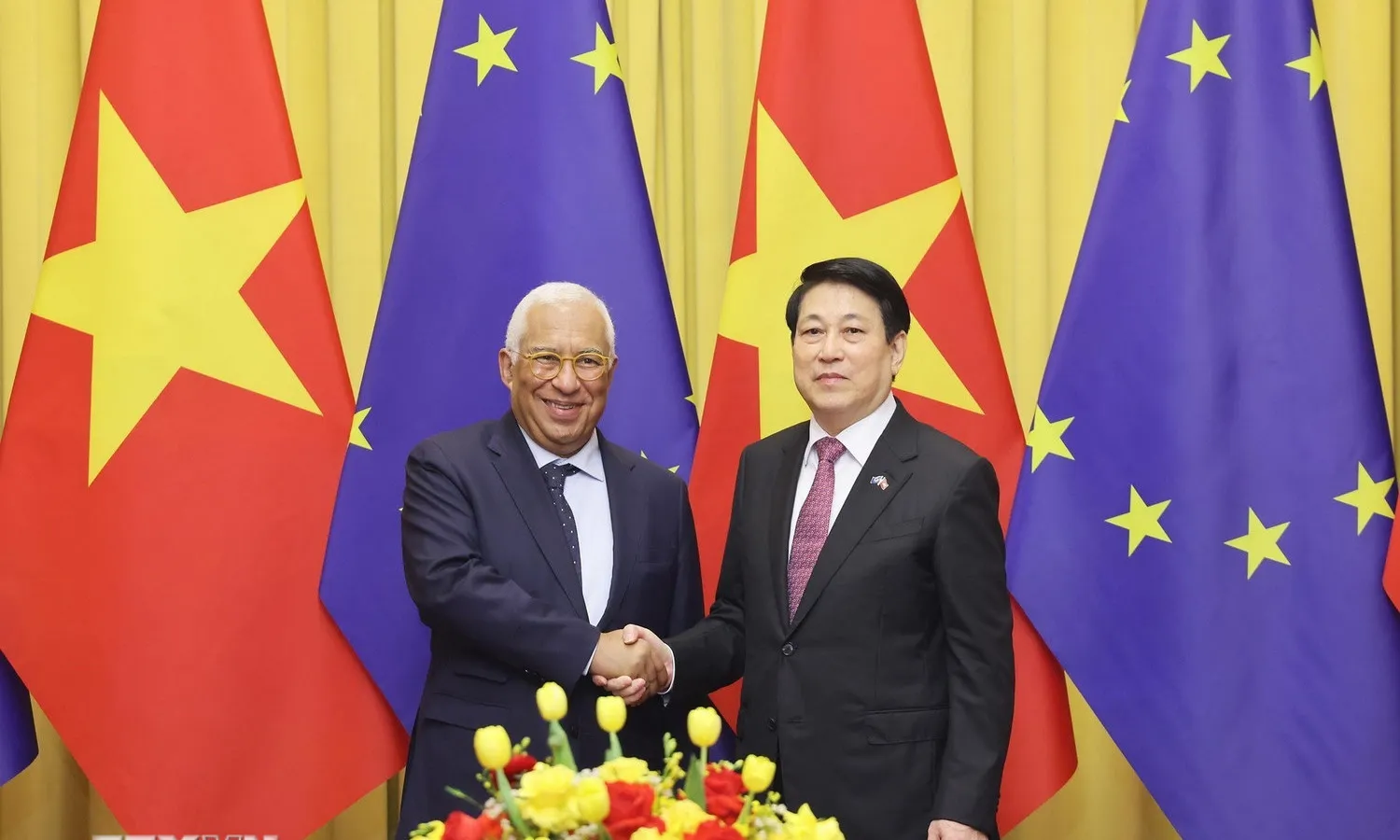 Việt Nam - EU nâng cấp quan hệ lên Đối tác Chiến lược toàn diện