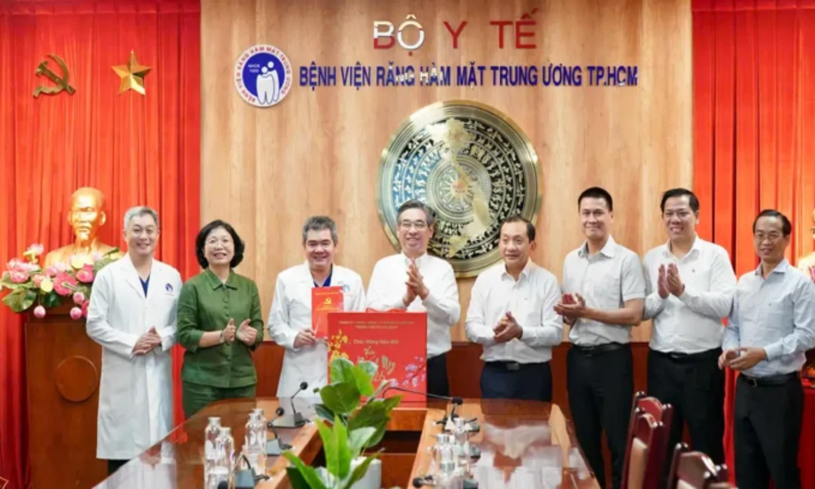 Lãnh đạo TPHCM thăm, chúc Tết các cơ sở y tế dịp Tết Bính Ngọ 2026 – Hình 3