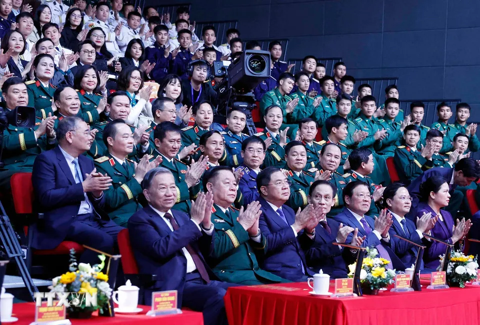 tong-bi-thu-to-lam-tong-ket-va-trao-giai-cuoc-thi-bao-chi-viet-ve-dang-quang-vinh-bac-ho-vi-dai-4