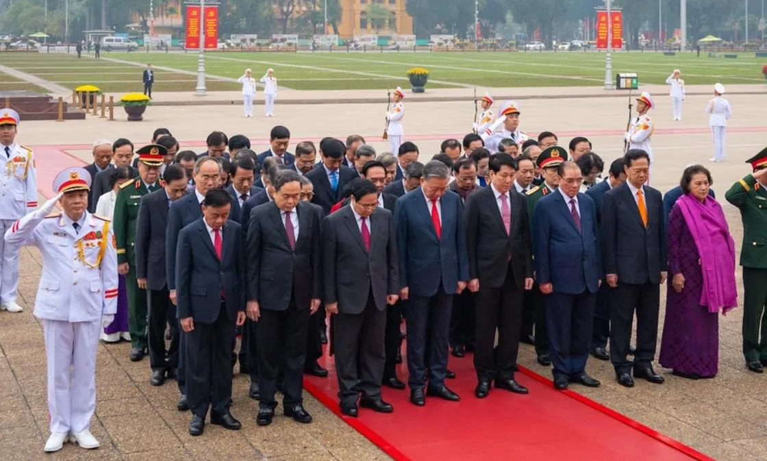 Lãnh đạo Đảng, Nhà nước vào Lăng viếng Chủ tịch Hồ Chí Minh