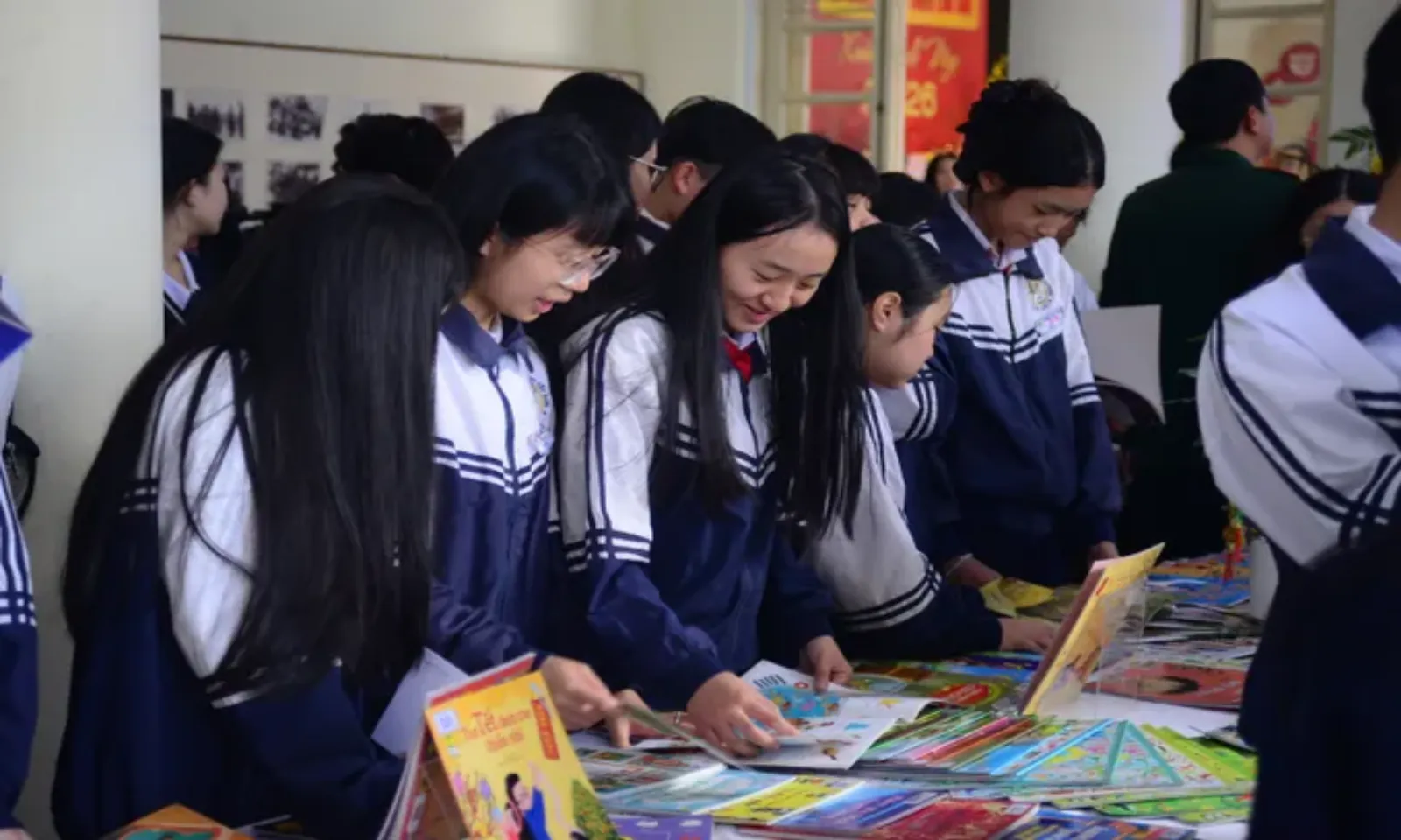 Lâm Đồng trưng bày 2.500 sách, báo tại Hội báo Xuân 2026 – Hình 2