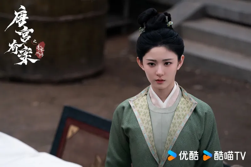 voh-dan-dien-vien-duong-cung-ky-an-15