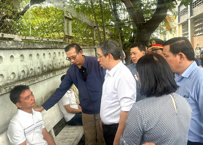 Lãnh đạo TPHCM thăm hỏi gia đình 3 nạn nhân tử vong do cháy nhà